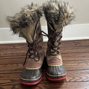 SOREL Women's Fur-Lined Winter Boots